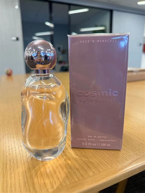 kylie jenner cosmic perfume review